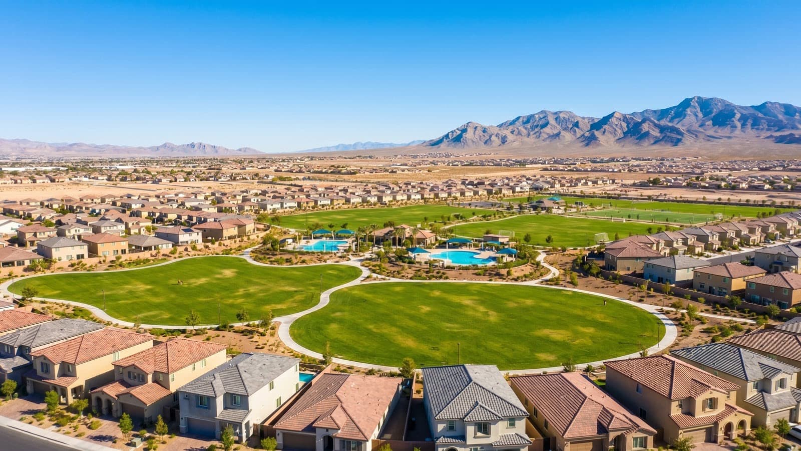 Centennial Parkway Corridor, North Las Vegas — mixed residential growth corridor along the 215 Beltway in ZIPs 89084 and 89085